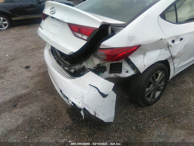 2018 HYUNDAI ELANTRA SEL VIN: 5NPD84LF5JH371466