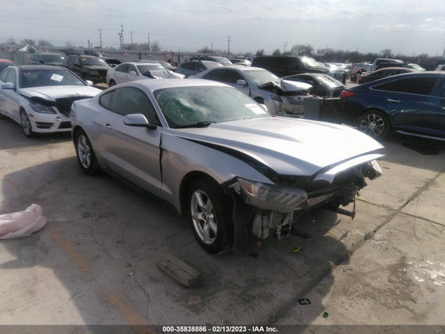 2015 Ford Fastback, VIN: 1FA6P8AM8F5375612