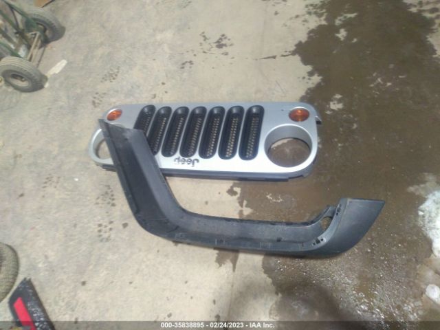 1J4AA2D15BL582737 Jeep Wrangler Sport