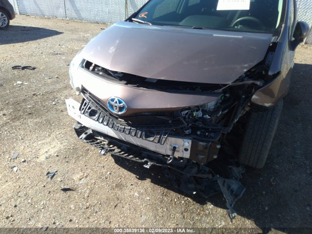 2016 Toyota Prius, VIN: JTDZN3EU9GJ052608
