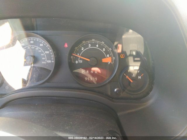 1C4NJPFB8FD380100 Jeep Patriot Latitude