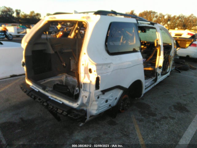 Toyota SIENNA LE 2020 5TDKZ3DC9LS075964 Image 4
