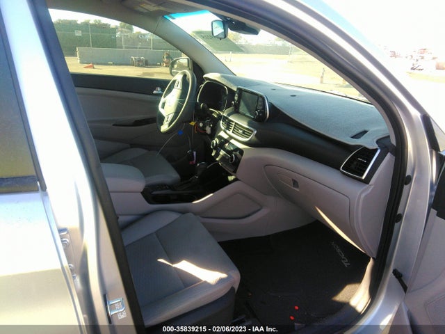 Hyundai TUCSON SE 2019 KM8J23A47KU974888 Image 5