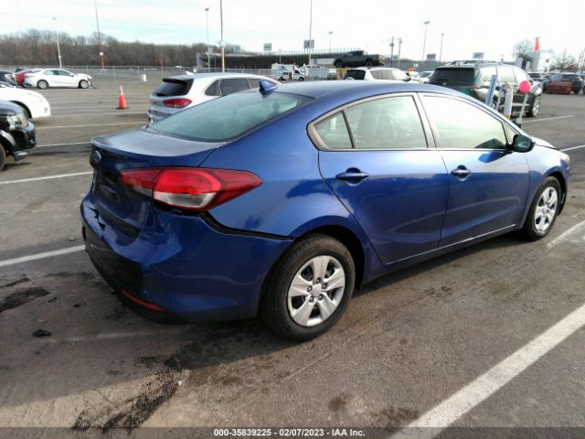 3KPFK4A76JE282080 KIA FORTE LX