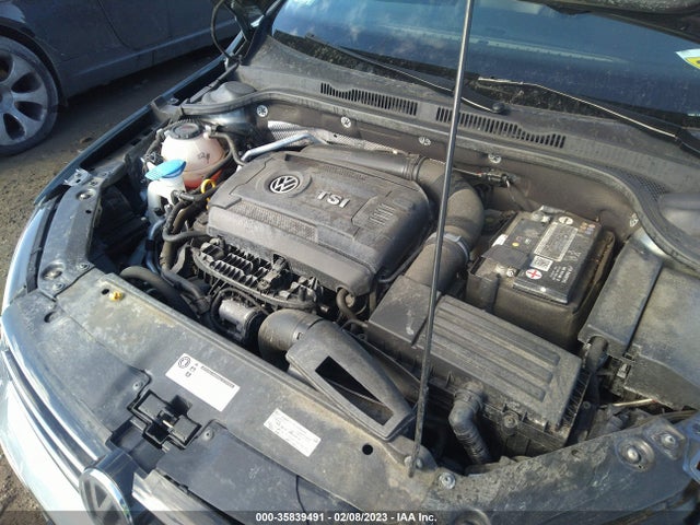2018 Volkswagen Jetta, VIN: 3VWL17AJ9JM212465