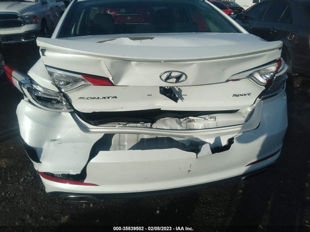 2016 Hyundai Sonata, VIN: 5NPE34AF2GH370581