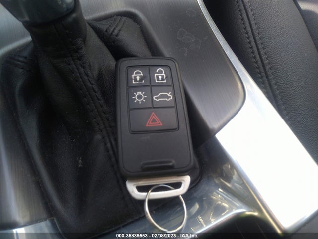 Volvo S60 T5 Premier 2015 YV1612TK8F1334483 Image 3