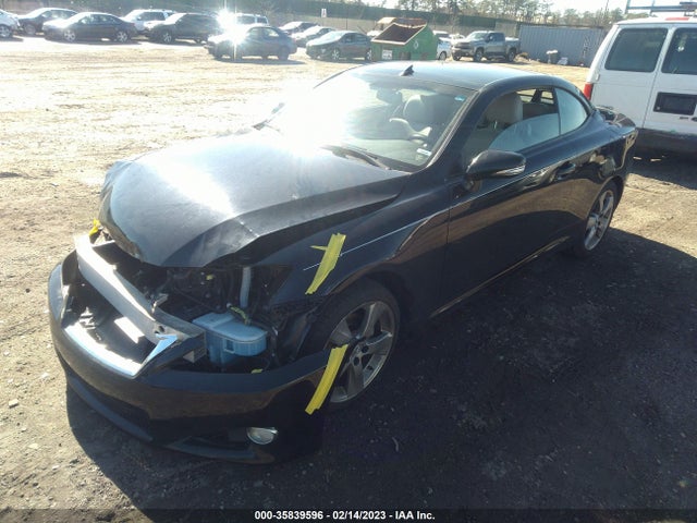 Lexus IS 250C 2011 JTHFF2C20B2516754 Image 2