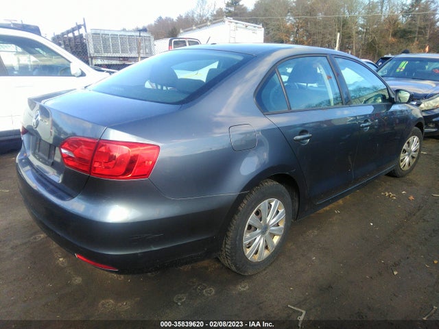 3VW2K7AJ1DM352720 Volkswagen Jetta Sedan S