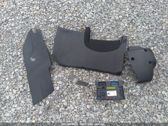 ZACCJBBT3GPC90798 Jeep Renegade 75th Anniversary