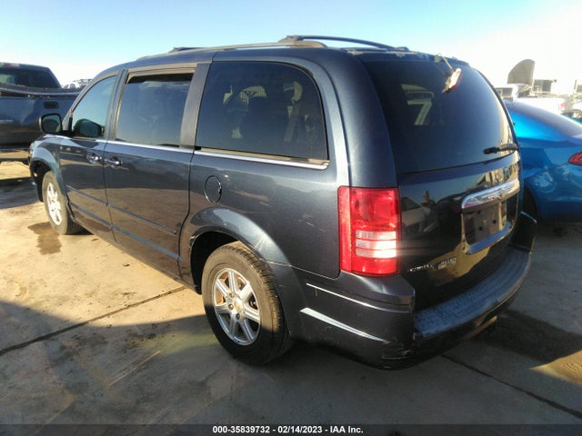 2A8HR54P58R688021 Chrysler Town & Country Touring