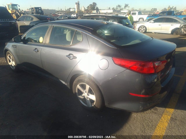 2015 Kia Optima, VIN: KNAGM4A76F5573659