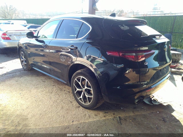 ZASPAKBN4L7C90472 Alfa Romeo STELVIO TI