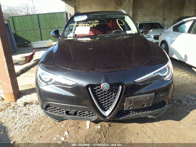 ZASPAKBN4L7C90472 Alfa Romeo STELVIO TI