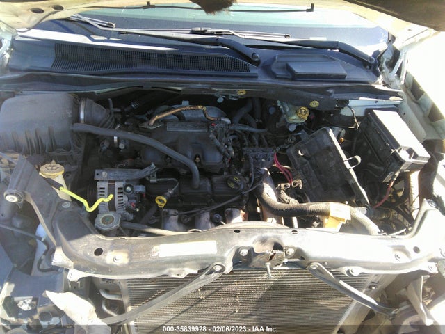 2A4RR5D12AR132269 Chrysler Town & Country