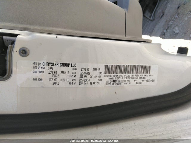 2A4RR5D12AR132269 Chrysler Town & Country