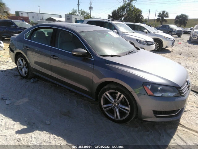 2015 Volkswagen Passat, VIN: 1VWBV7A31FC052236