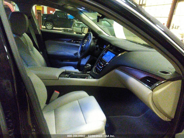 2016 CADILLAC CTS SEDAN LUXURY COLLECTION AWD VIN: 1G6AX5SS1G0119281