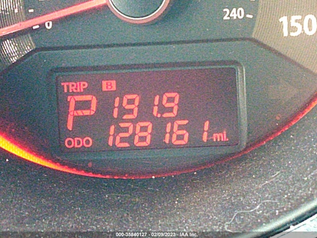 KIA SORENTO SX 2011 5XYKW4A2XBG135384 Image 8