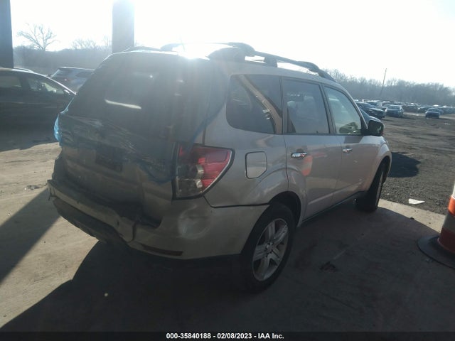 2010 SUBARU FORESTER 2.5X PREMIUM VIN: JF2SH6CC8AH732097