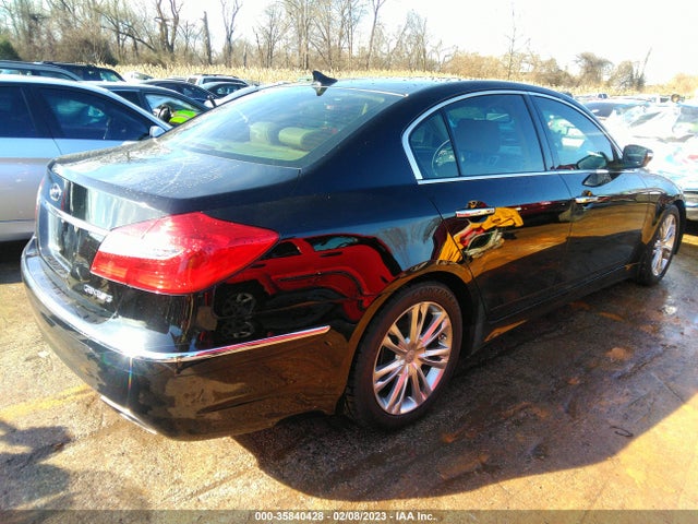 2012 HYUNDAI GENESIS 3.8L VIN: KMHGC4DDXCU184575