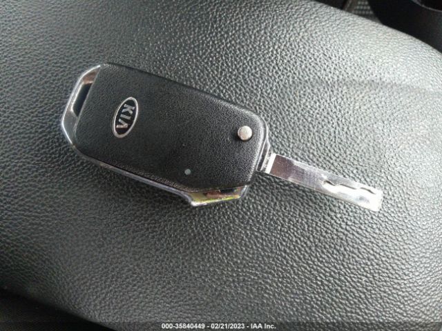 3KPF24AD8LE195421 KIA Forte Lxs