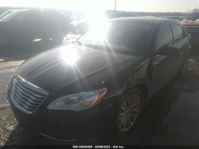 1C3CCBCG0CN326109 Chrysler 200 Limited