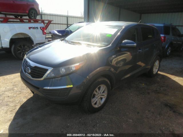 KNDPBCA28B7082032 KIA Sportage Lx