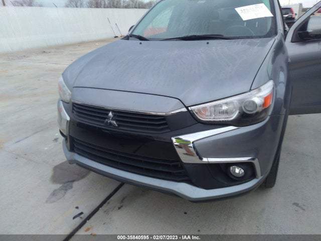 JA4AP3AW8HZ066303 Mitsubishi Outlander Sport Se 2.4