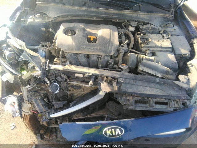 2019 KIA FORTE LXS VIN: 3KPF24AD2KE133639