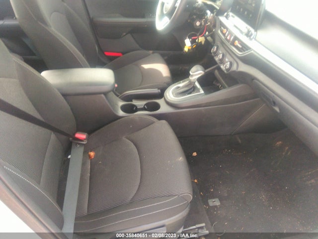 2021 KIA FORTE LXS VIN: 3KPF24AD4ME351875
