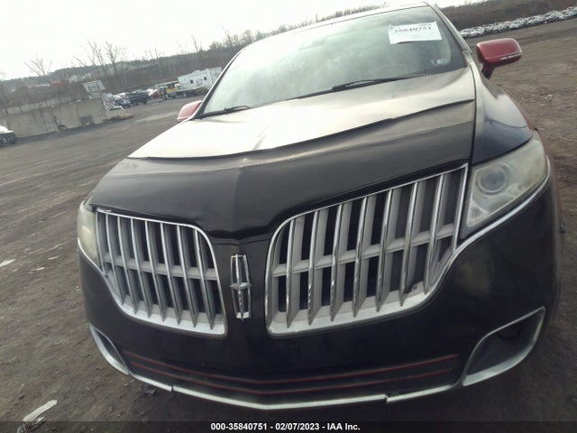Lincoln MKT 2010 2LMHJ5AR9ABJ20261 Image 7
