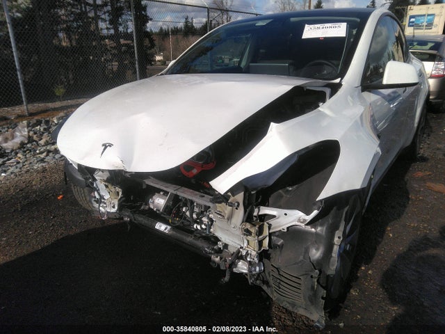 Tesla Model Y Long Range 2021 5YJYGAEE7MF135198 Image 8