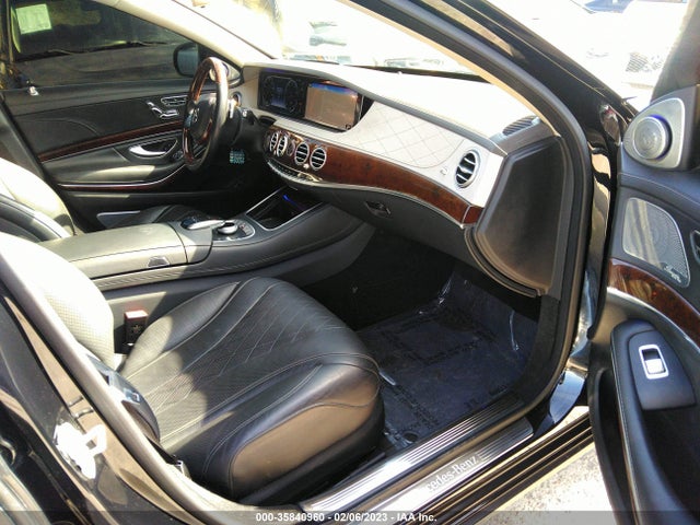 2016 Mercedes-Benz Maybach, VIN: WDDUX7GB6GA225000