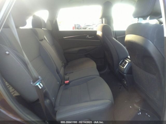 5XYPGDA38GG073258 KIA SORENTO LX