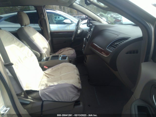 2C4RC1BG6CR138246 Chrysler Town & Country