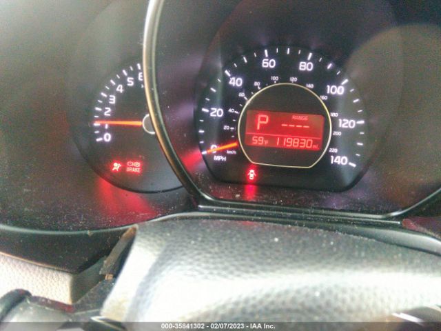 KNDJN2A2XG7245374 KIA Soul Base