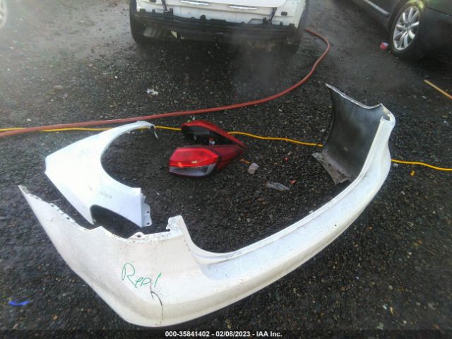 3KPFK4A70HE133321 KIA FORTE LX