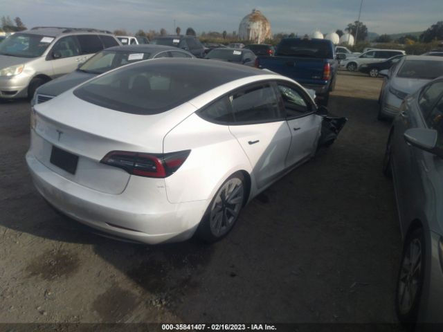 5YJ3E1EA4NF373492 Tesla MODEL 3