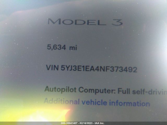 5YJ3E1EA4NF373492 Tesla MODEL 3