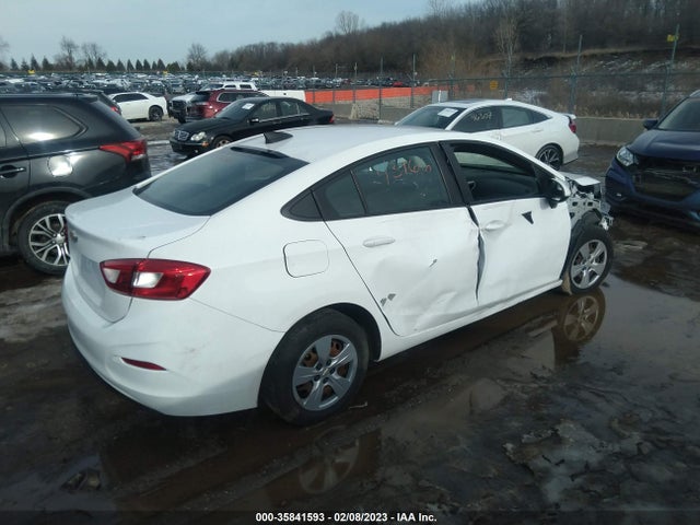 Chevrolet CRUZE LS 2018 1G1BC5SM8J7138979 Image 4