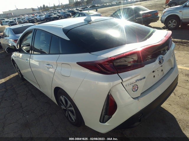 2017 Toyota Prius, VIN: JTDKARFP2H3024387