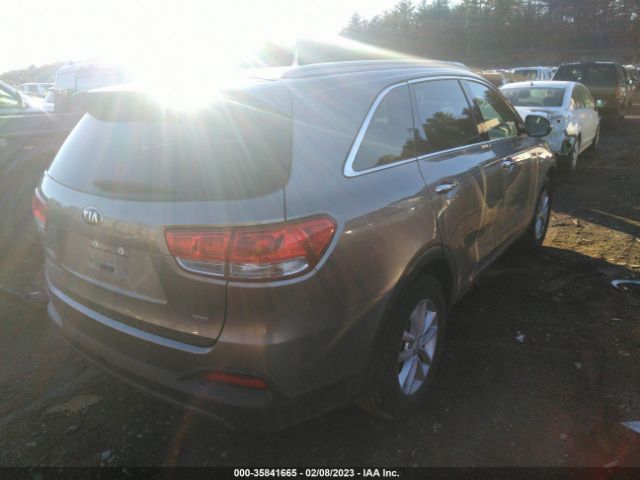 5XYPGDA36HG323288 KIA SORENTO LX