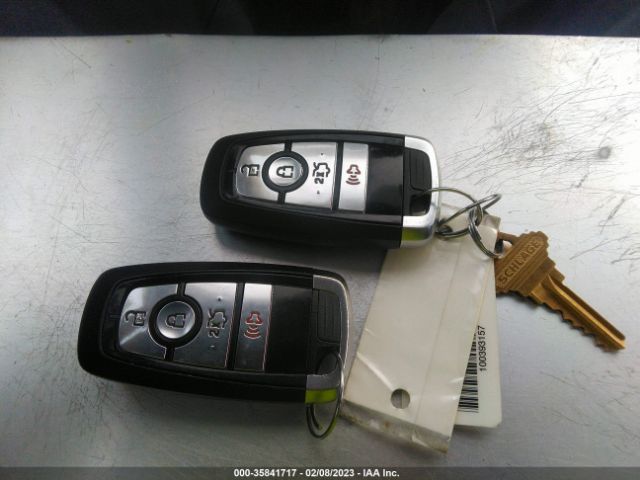 3FA6P0HD0JR256109 Ford FUSION SE