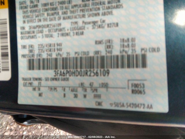 3FA6P0HD0JR256109 Ford FUSION SE