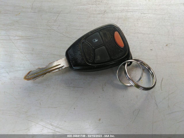 Dodge Grand Caravan 2005 1D4GP24RX5B237964 Image 3