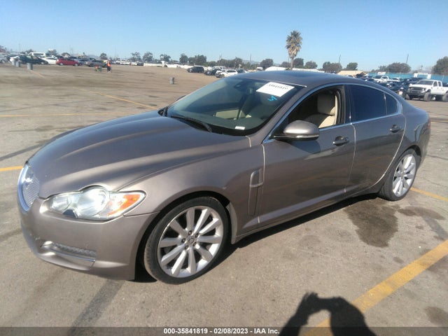 SAJWA0GB5BLR85641 Jaguar XF PREMIUM