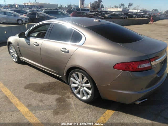 SAJWA0GB5BLR85641 Jaguar XF PREMIUM