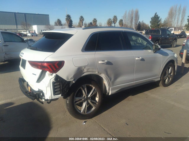 2022 Audi Q3, VIN: WA1EECF35N1121208
