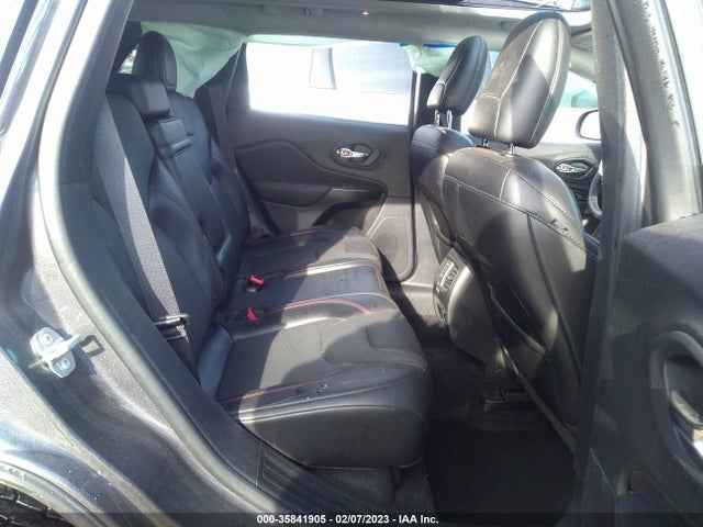 2019 Jeep Cherokee, VIN: 1C4PJMBX7KD369205